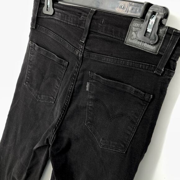 Levi’s 724 Women's High Rise Straight Leg Crop Jeans Size 28 Black Stretch - Picture 7 of 10